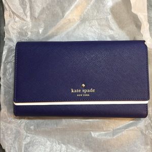 PRICE DROP‼️ NWT KATE SPADE TRAVEL WALLET 💖